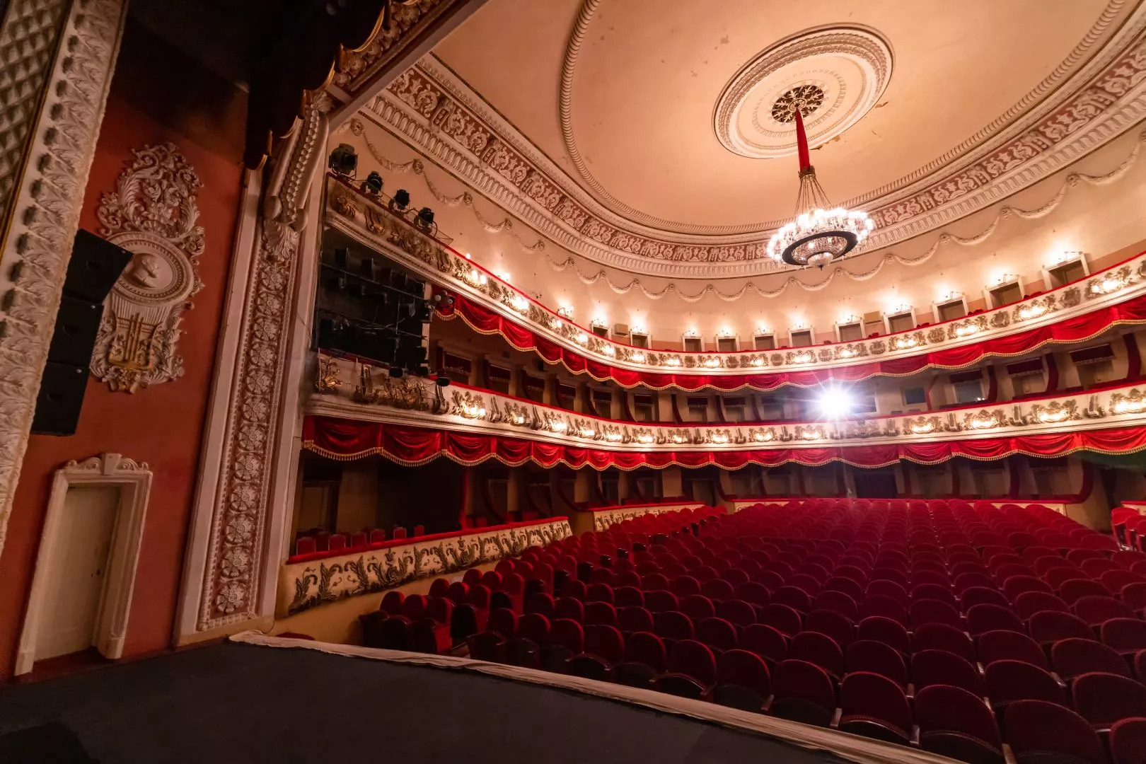 Theatre Tours In The West End | Chauffeur Driven Tours Of Londons Theatres